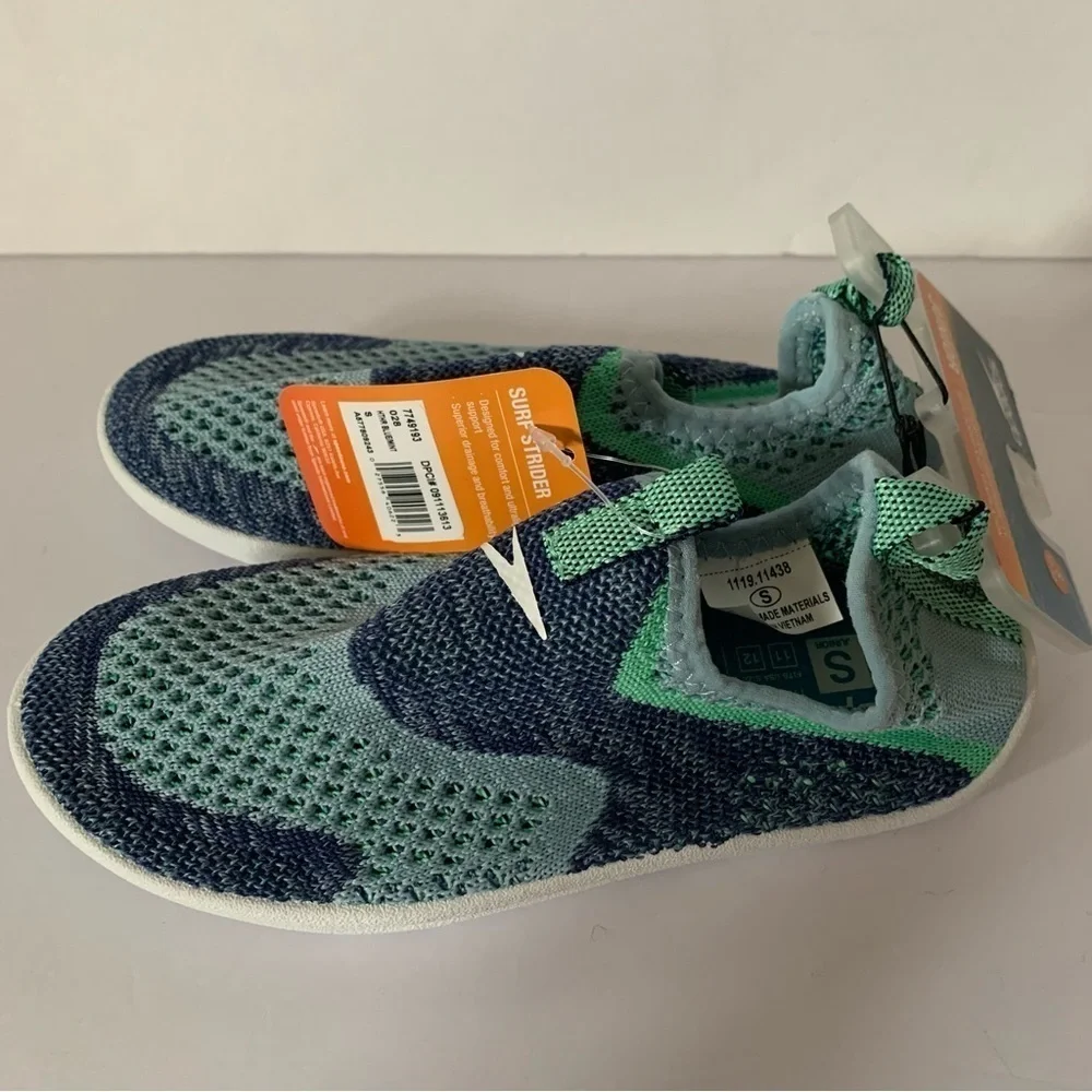 NWT. Speedo Kids Surf Strider Water Shoes